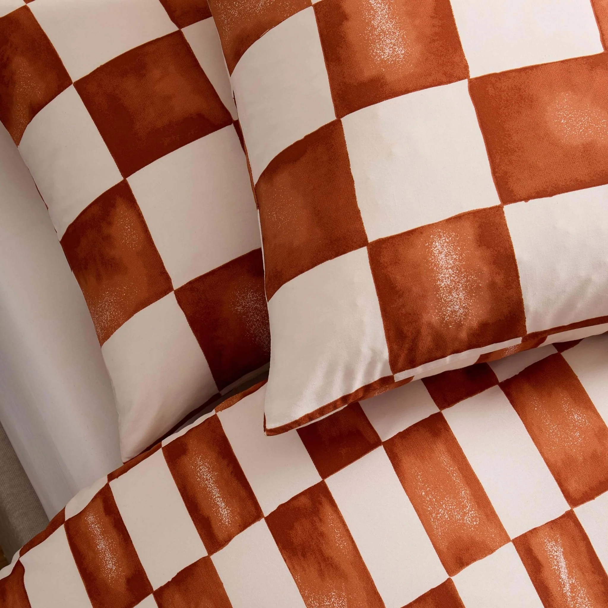 Retro Checkerboard 100% Cotton Duvet Cover & Pillowcase Set - Burnt Orange - Image 2