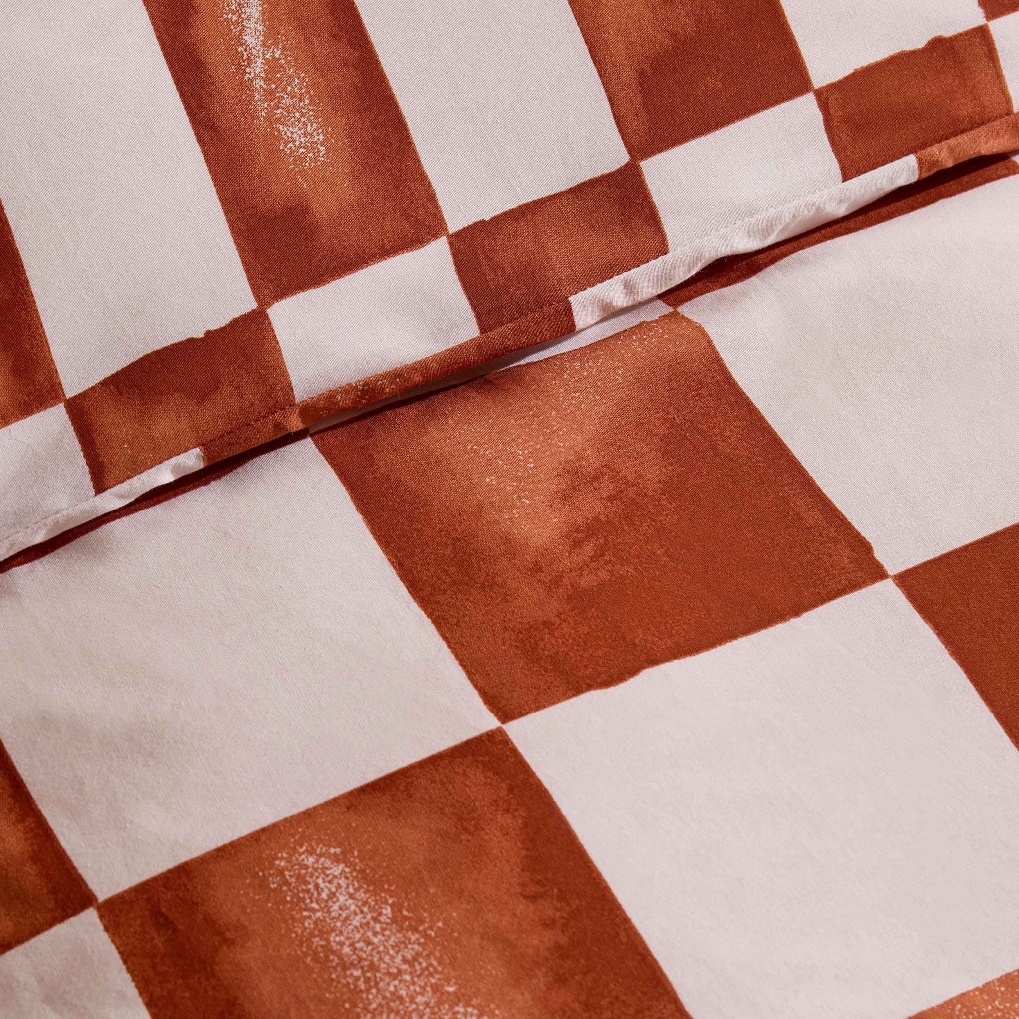 Retro Checkerboard 100% Cotton Duvet Cover & Pillowcase Set - Burnt Orange - Image 3