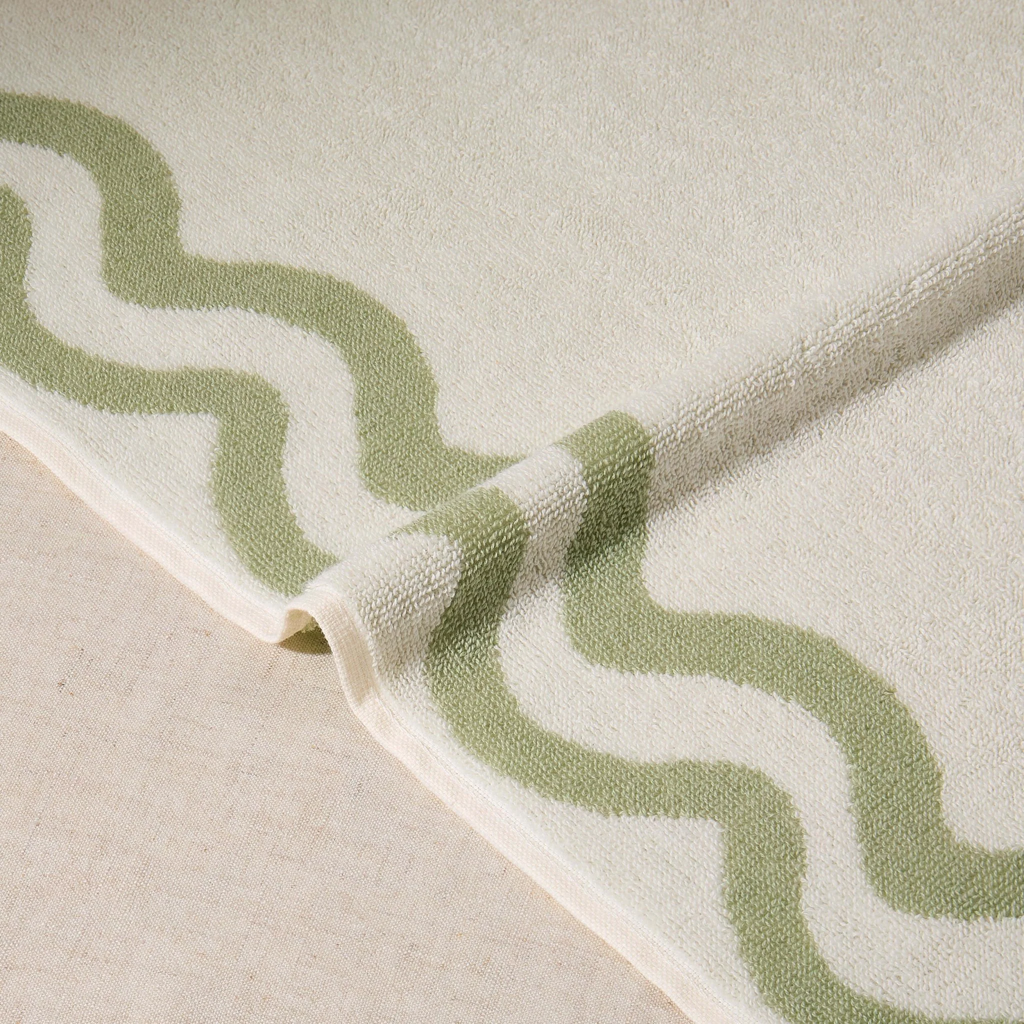 Scalloped Cotton Towels - Off-White/Olive - Image 3