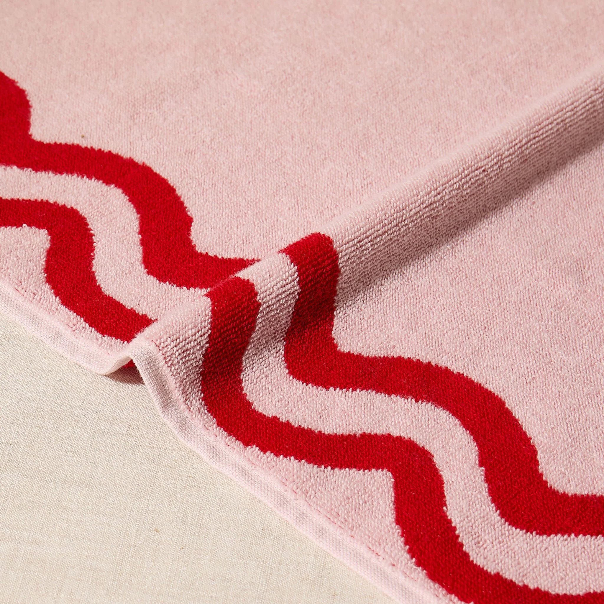 Scalloped Cotton Towels - Pink/Red - Image 4