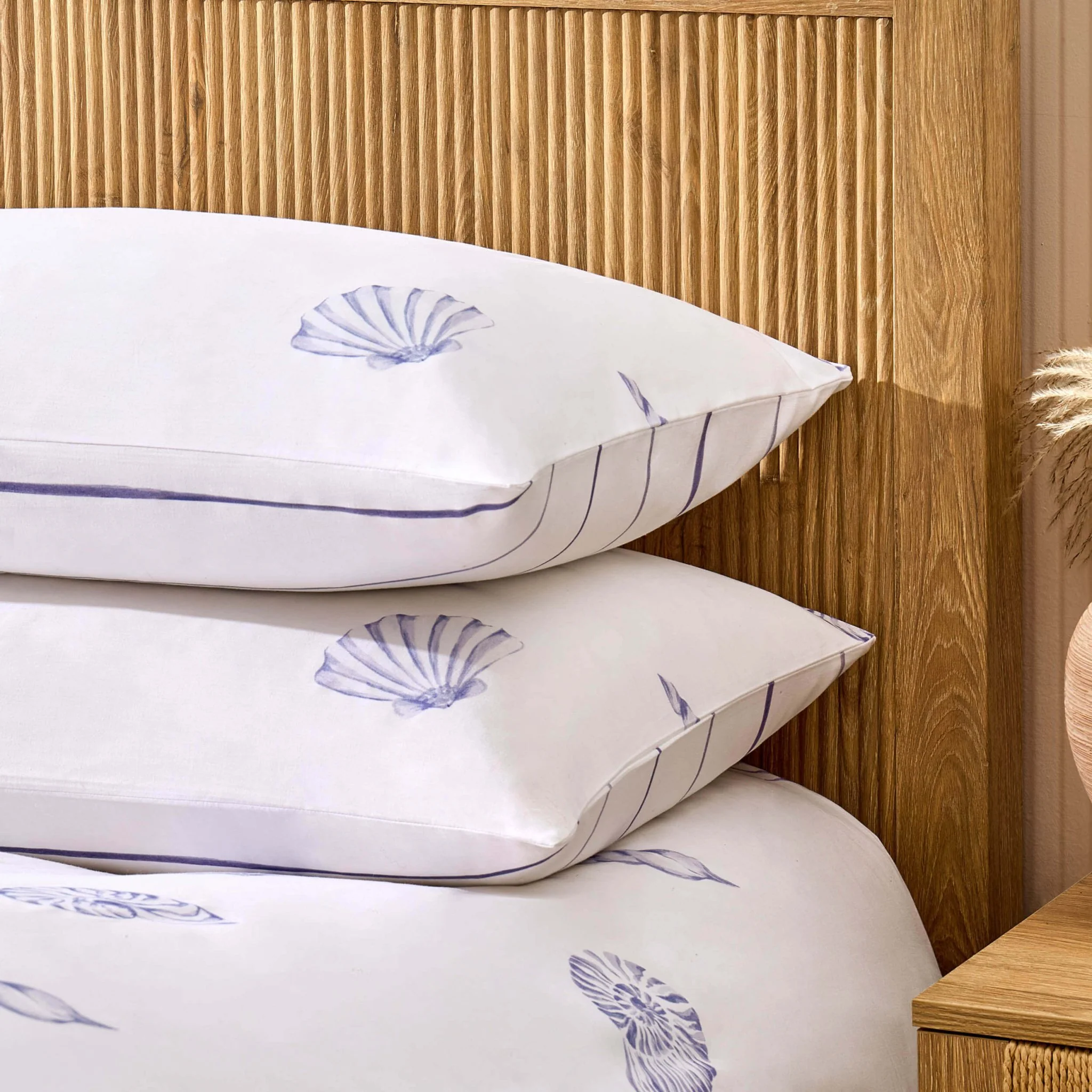 Shell 100% Cotton Duvet Cover & Pillowcase Set - Blue - Image 6