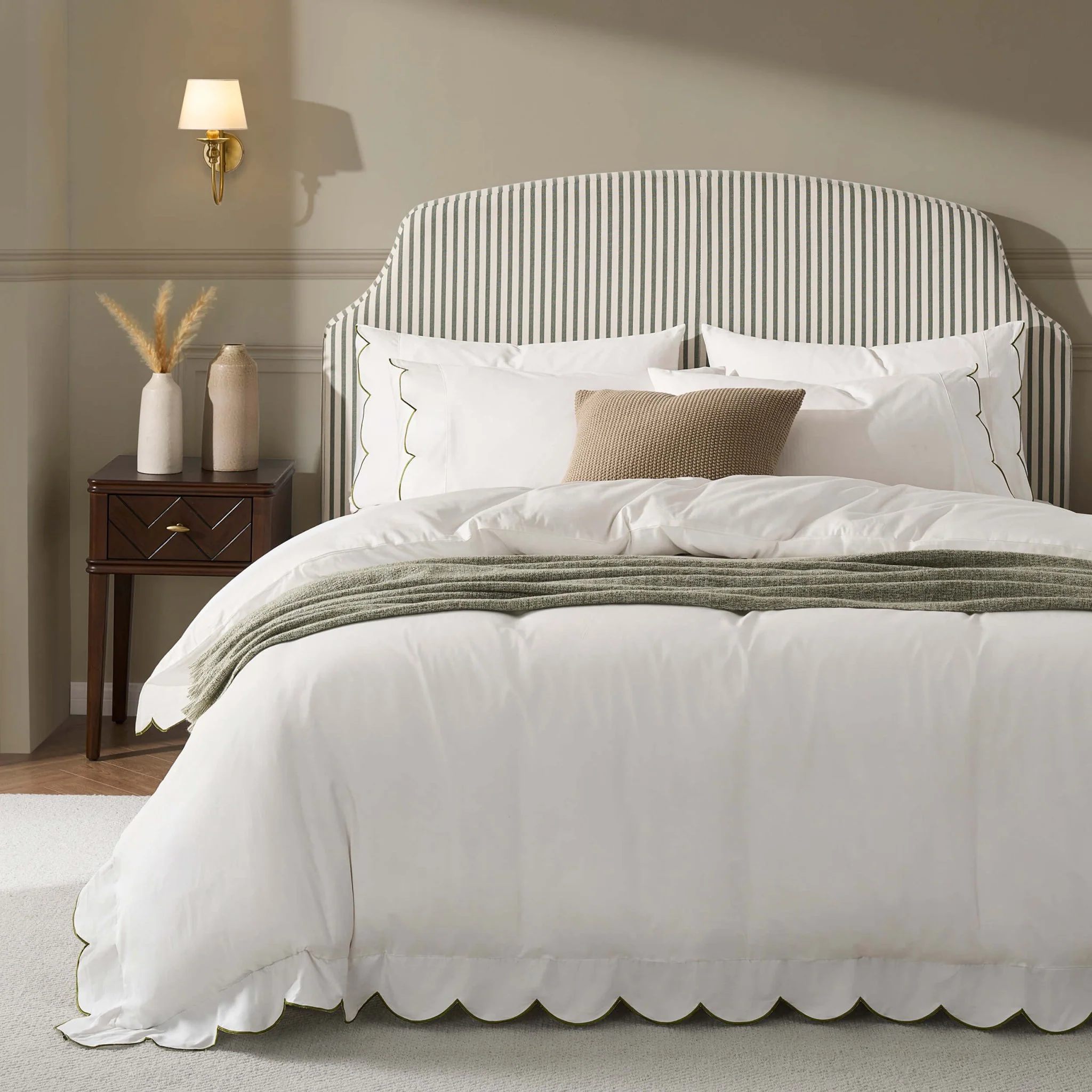 Simone 220 Thread Count Scallop Embroidered Edge Duvet Cover - Off White/Olive