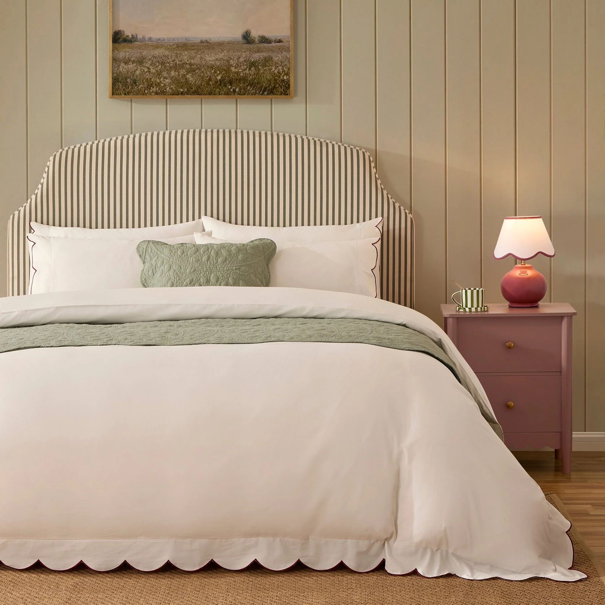 Simone 220 Thread Count Scallop Embroidered Edge Duvet Cover - White/Berry