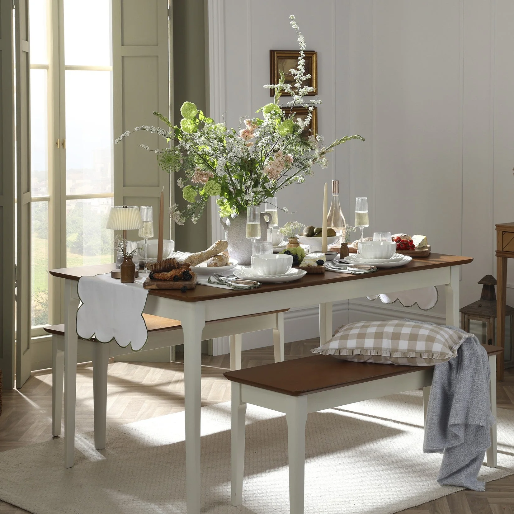 Simone Scallop Edge Table Runner - Off White/Olive - Image 4