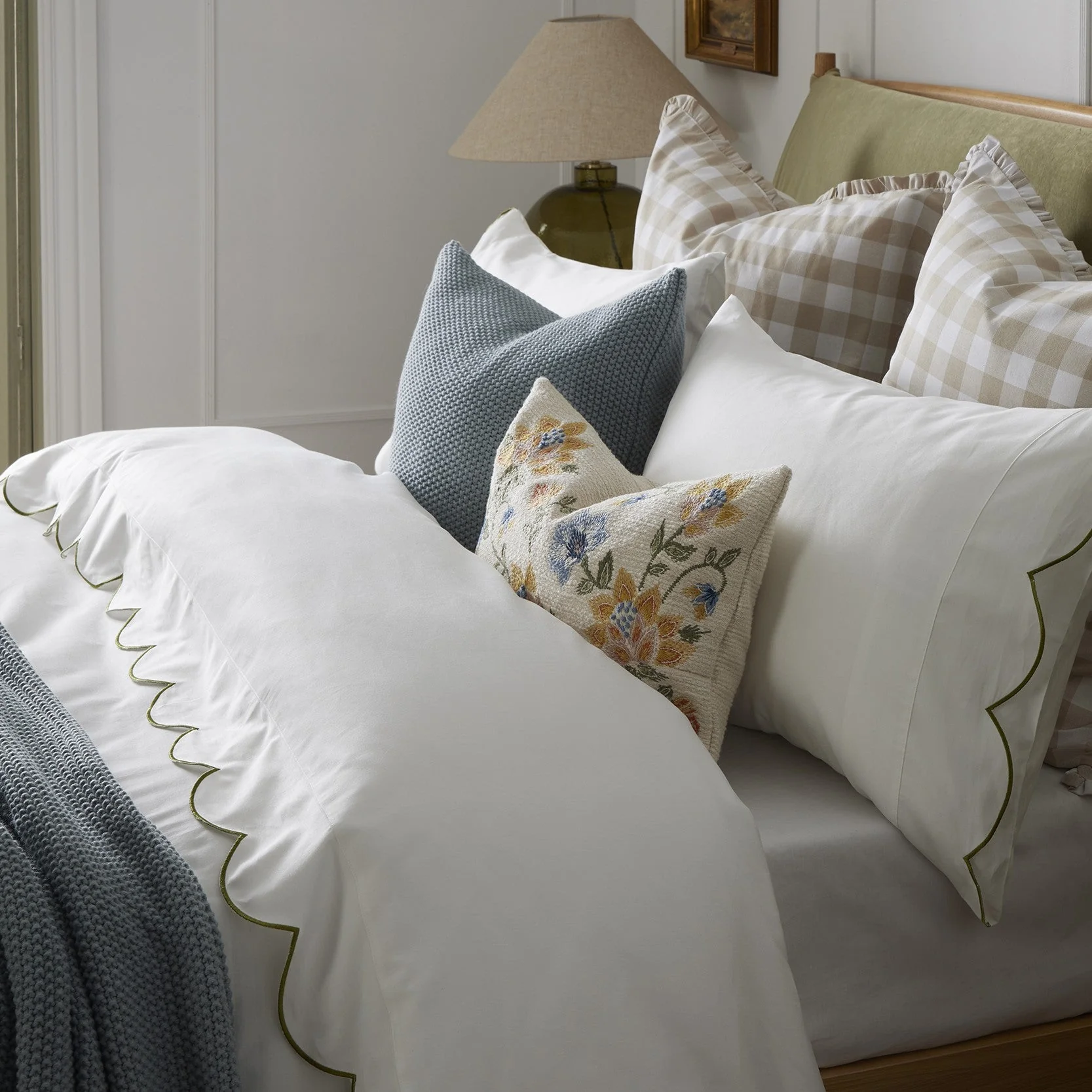 Simone Scallop Embroidered Edge Flat Sheet - Off White/Olive - Image 5