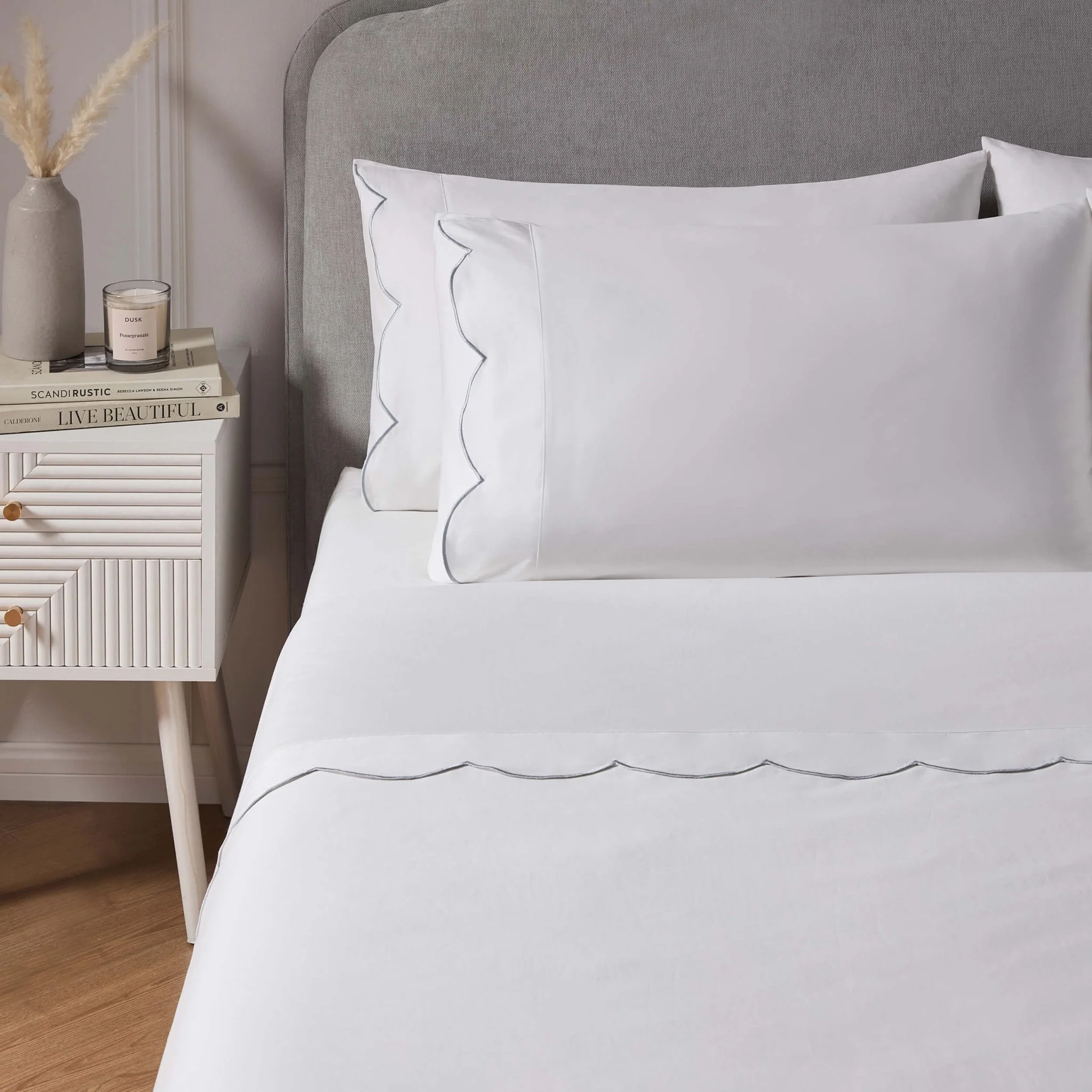 Simone Scallop Embroidered Edge Flat Sheet - White/Blue - Image 2