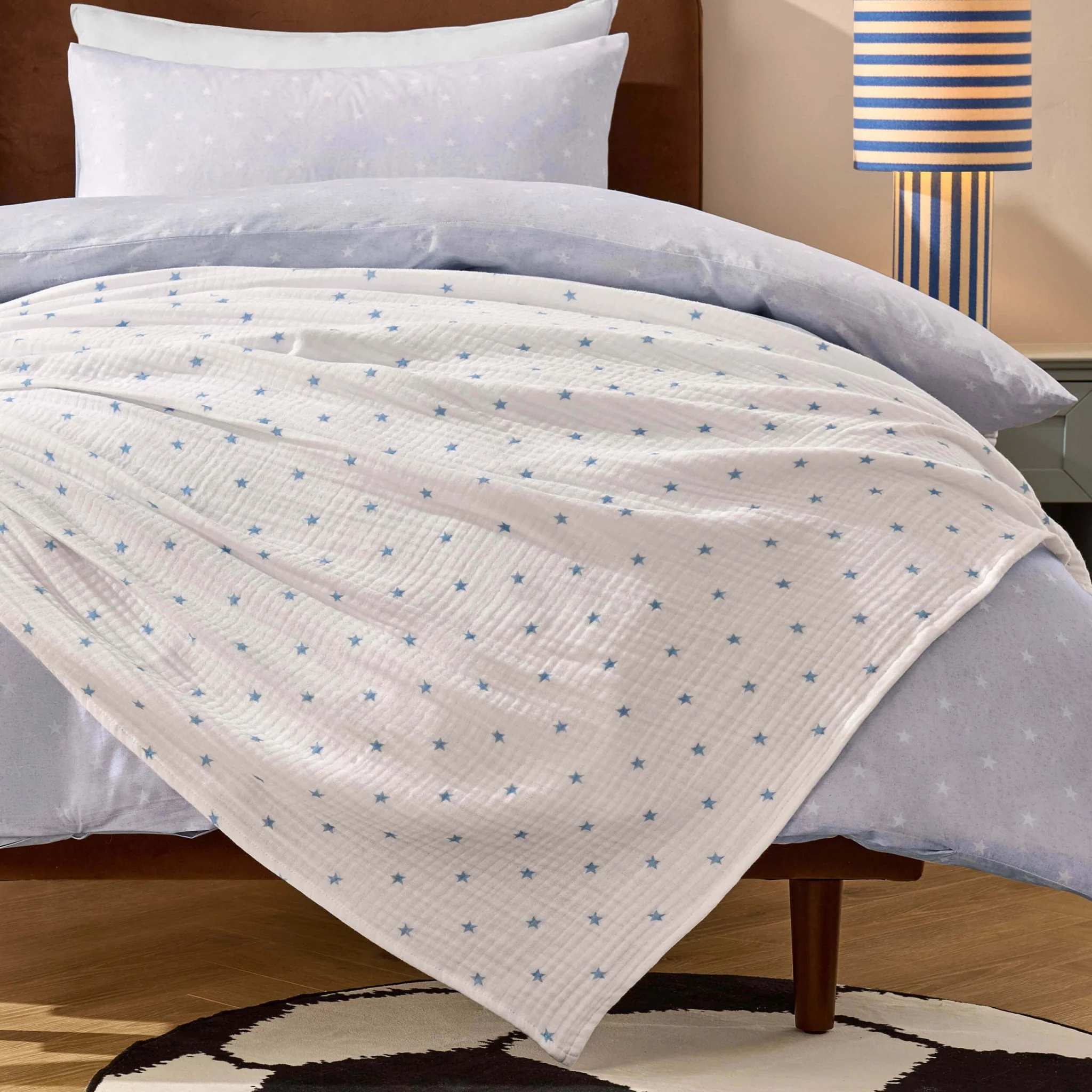 Star Muslin Jacquard 100% Cotton Throw - Light Blue