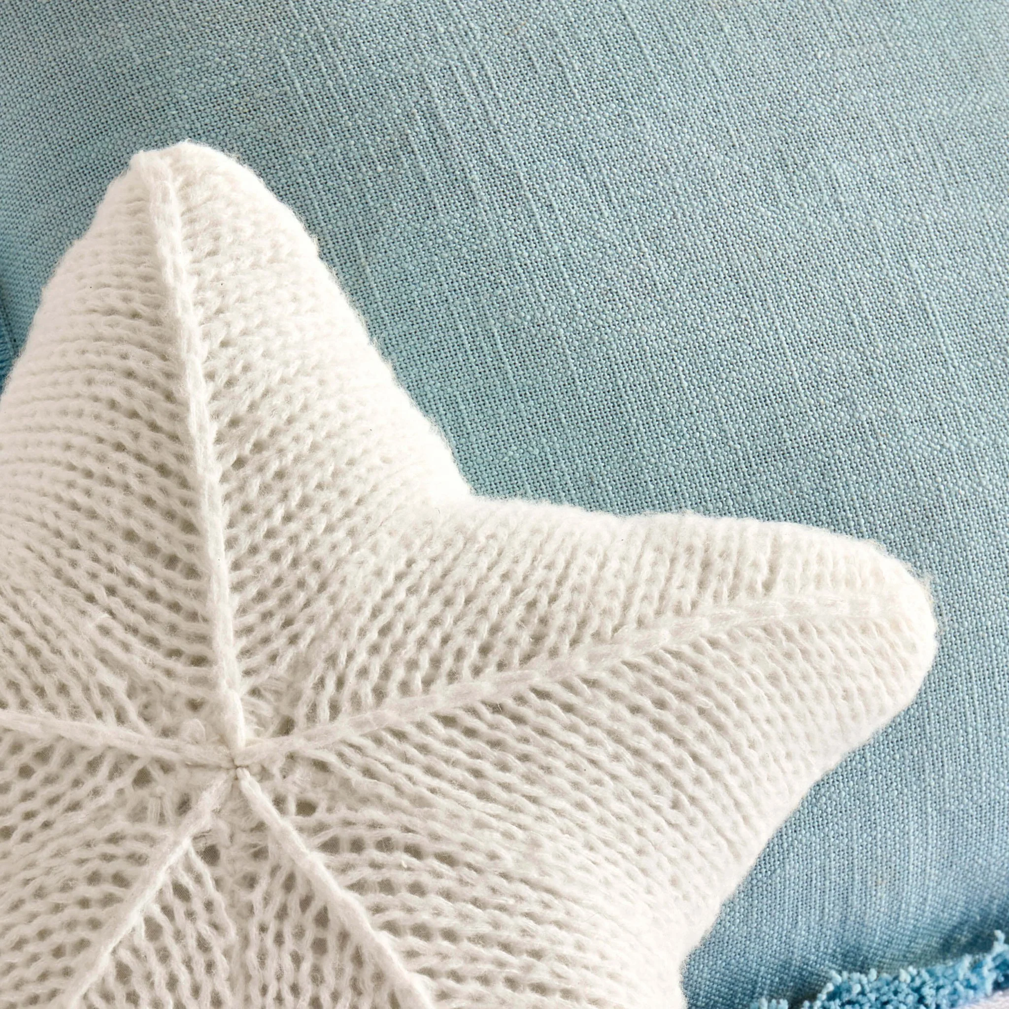 Starfish Cushion - White - Image 2