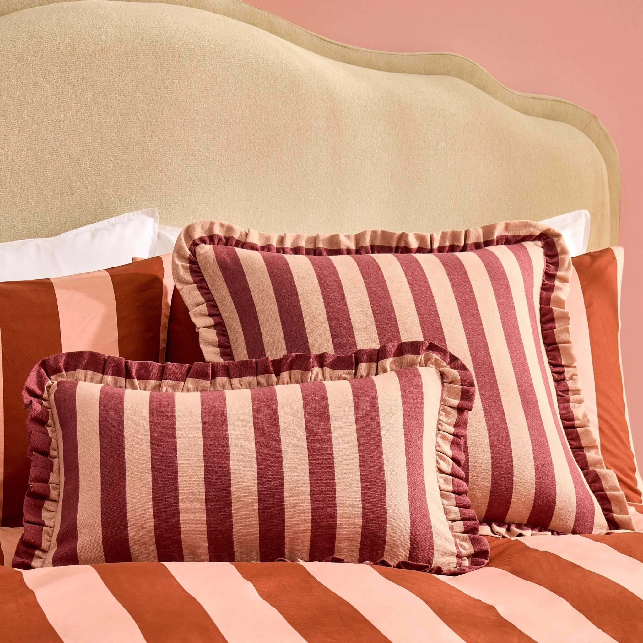Stripe Frill Edge Cushion Cover - Pink