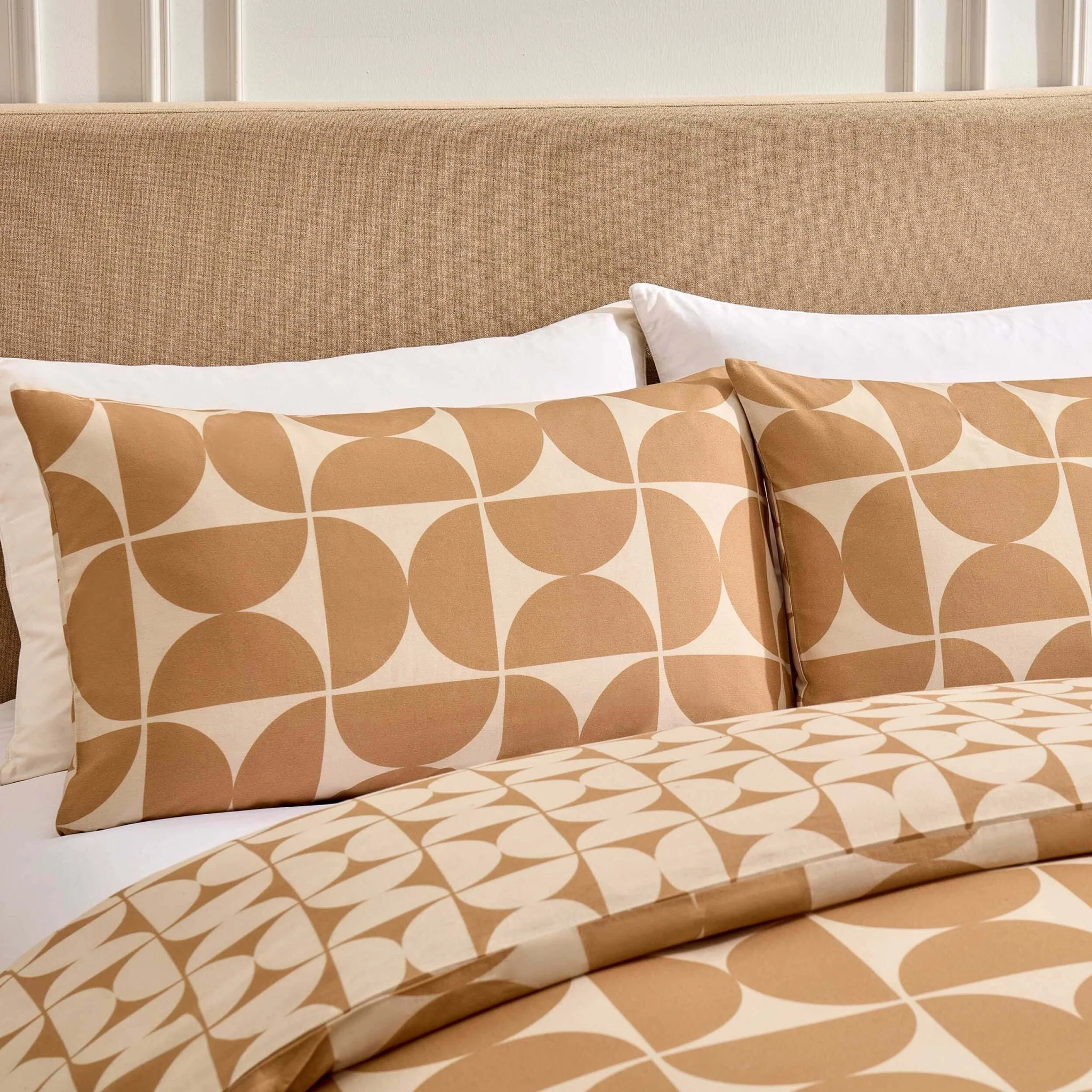 Suki 100% Cotton Geo Print Duvet Cover & Pillowcase Set - Stone - Image 3