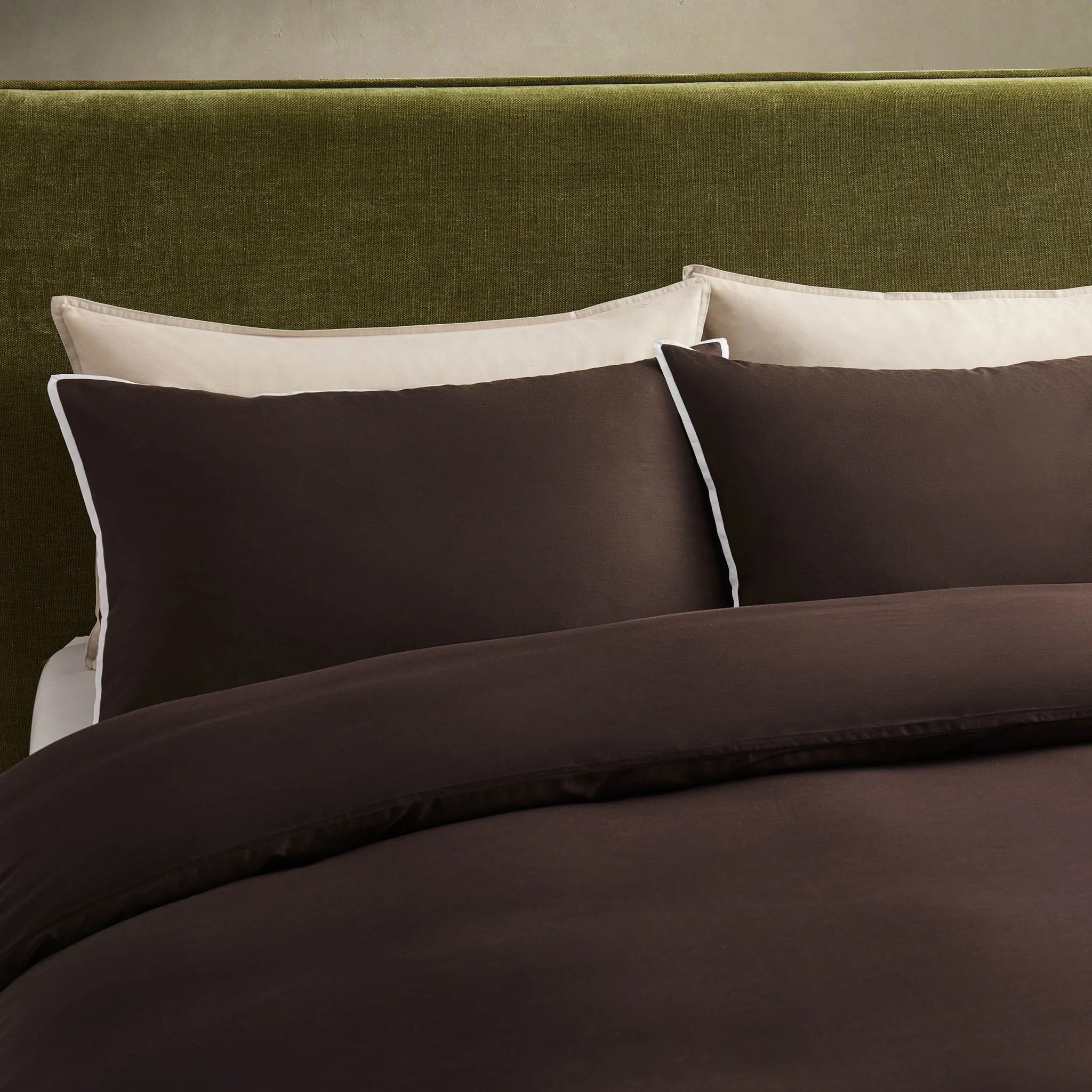 Super Soft Bamboo 300 Thread Count Cotton Plain Dye Duvet Cover - Chocolate - Image 3
