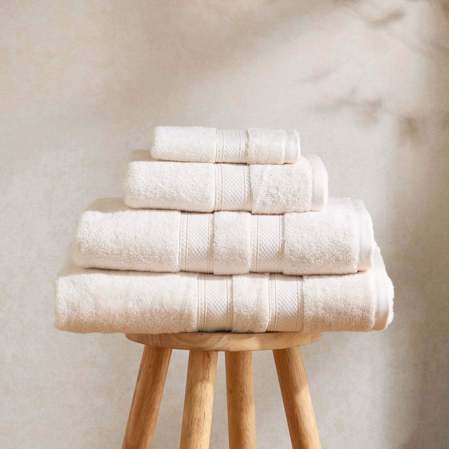 Super Soft Bamboo Cotton Blend Towel Collection - Vanilla
