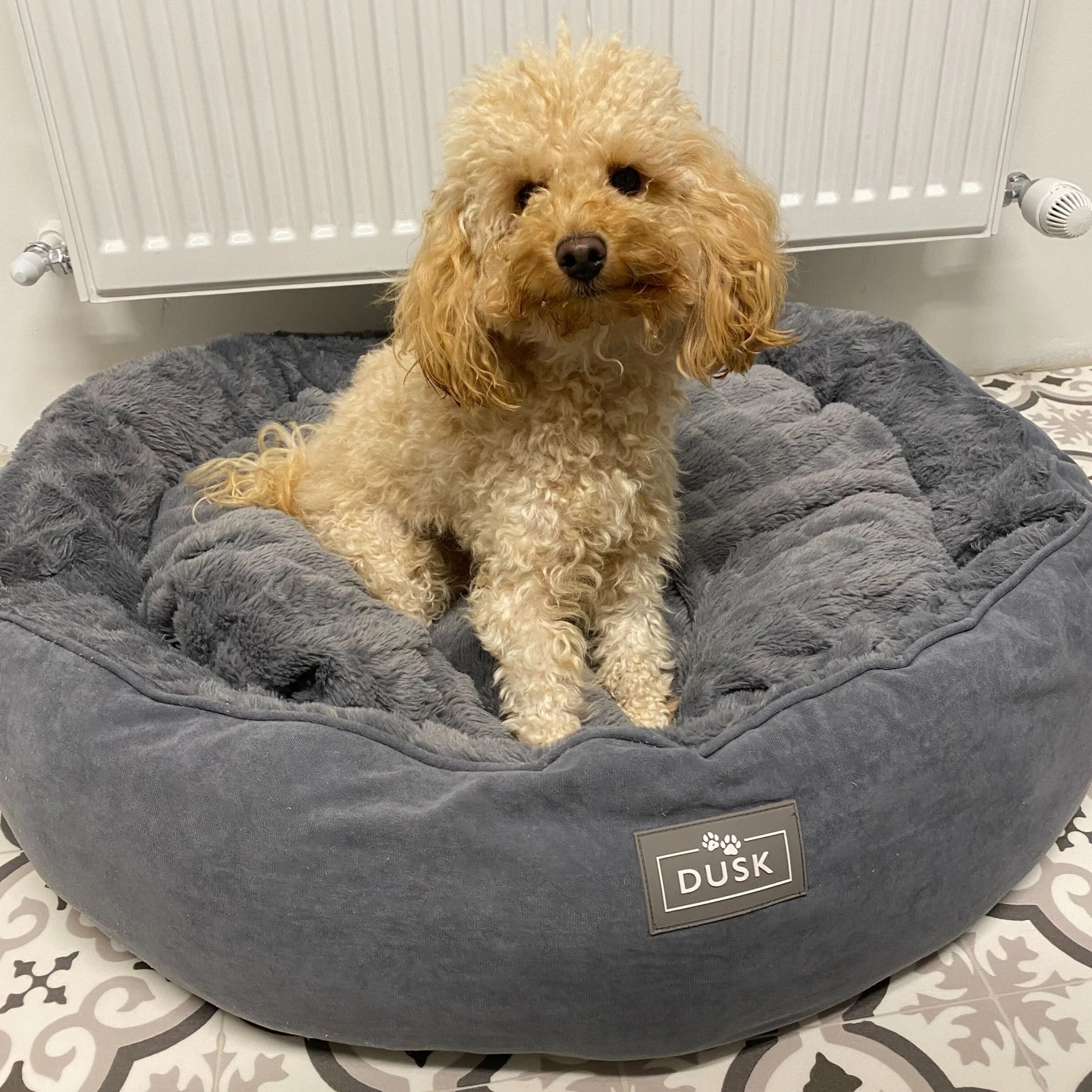 Super Soft Faux Fur Dog Bed - Charcoal - Image 2