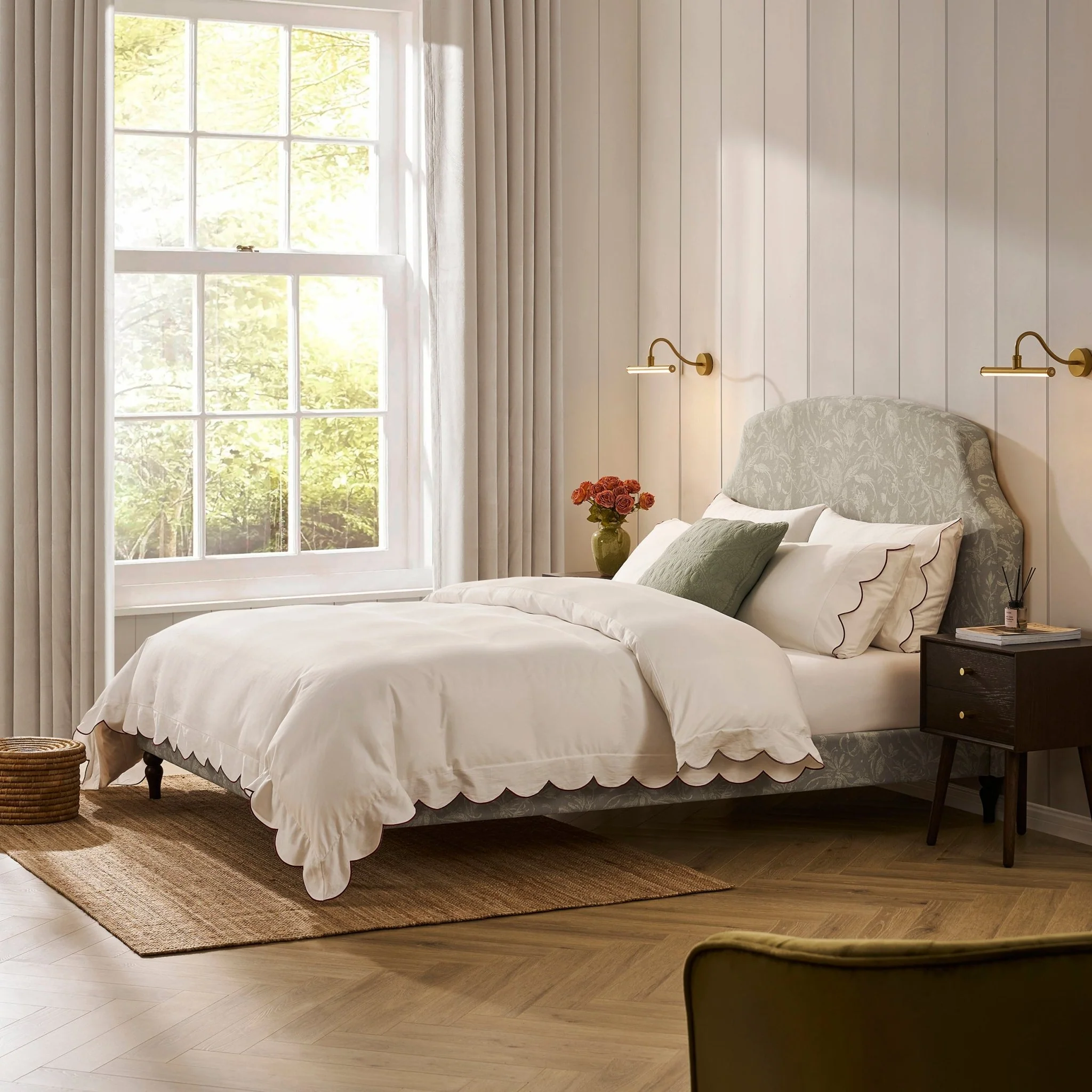 Surrey Bed Frame - Floral - Image 4