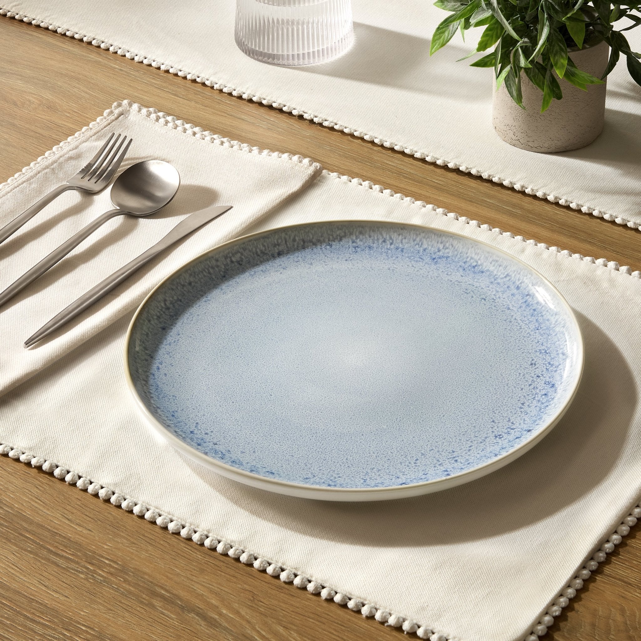 Sutton Stoneware Set of 4 Dinner Plates - Light Blue