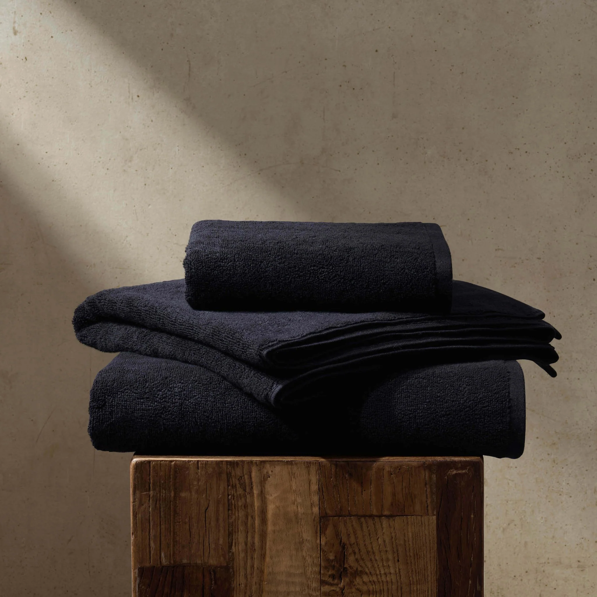 Tahiti Super Absorbent Towel Collection - Black