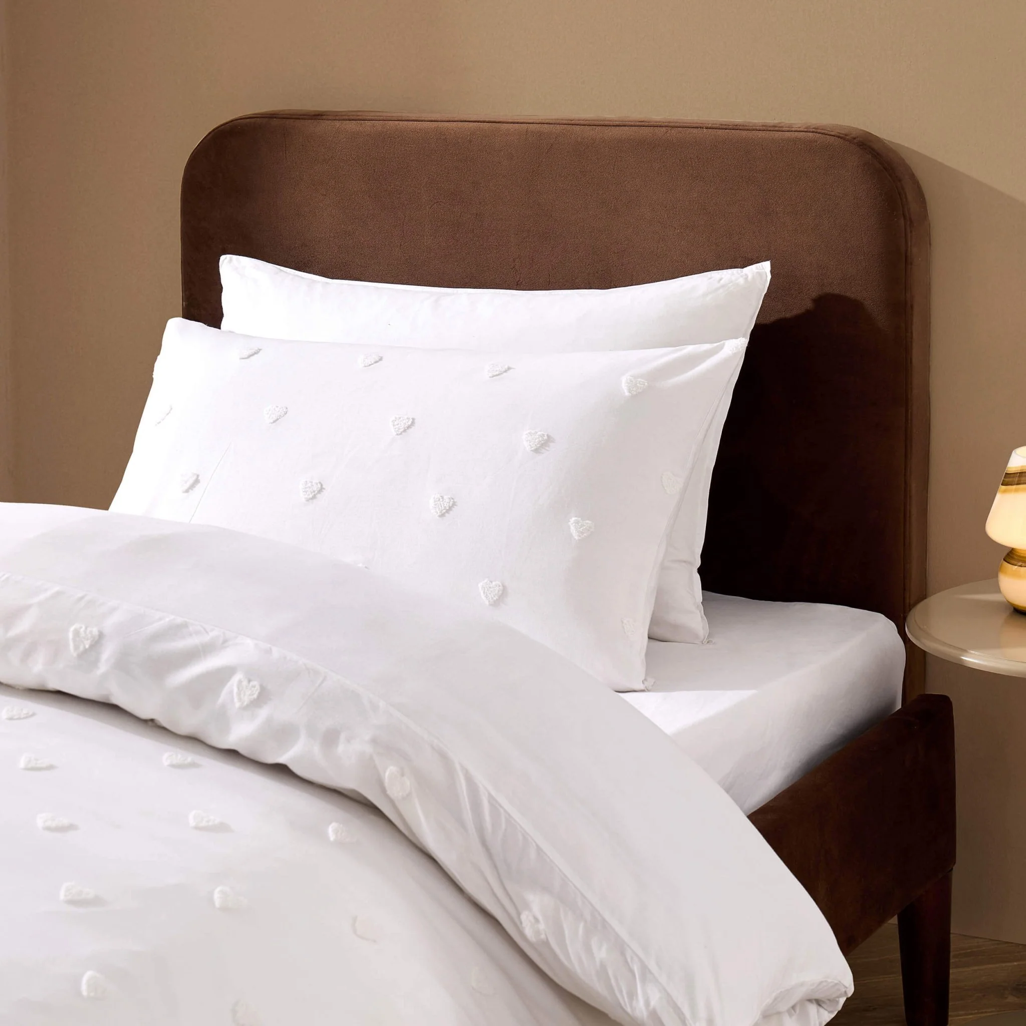 Tufted Heart Jacquard 100% Cotton Duvet Cover & Pillowcase set - White - Image 2