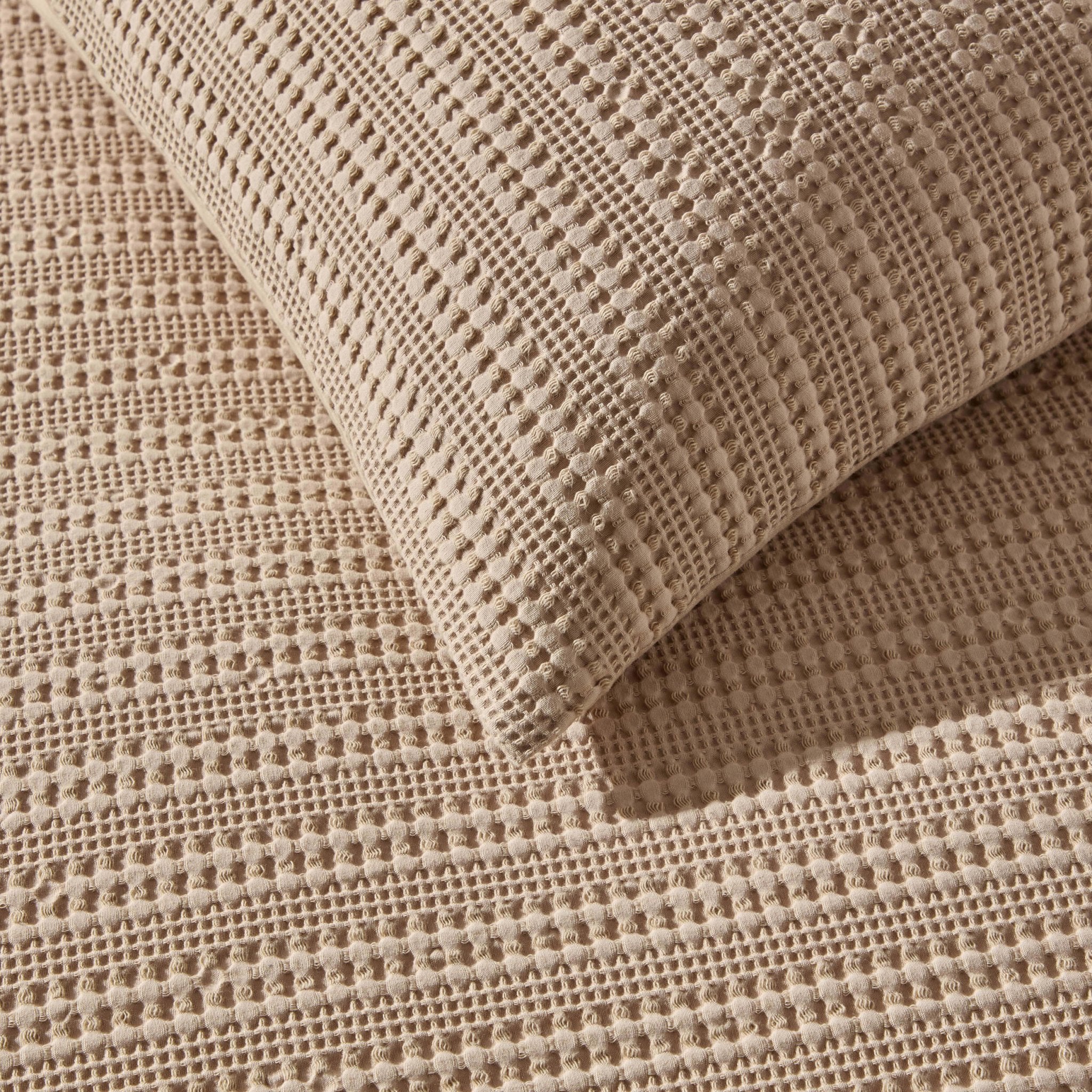 Vermont 180 Thread Count Waffle Duvet Cover & Pillowcase Set - Mocha - Image 4