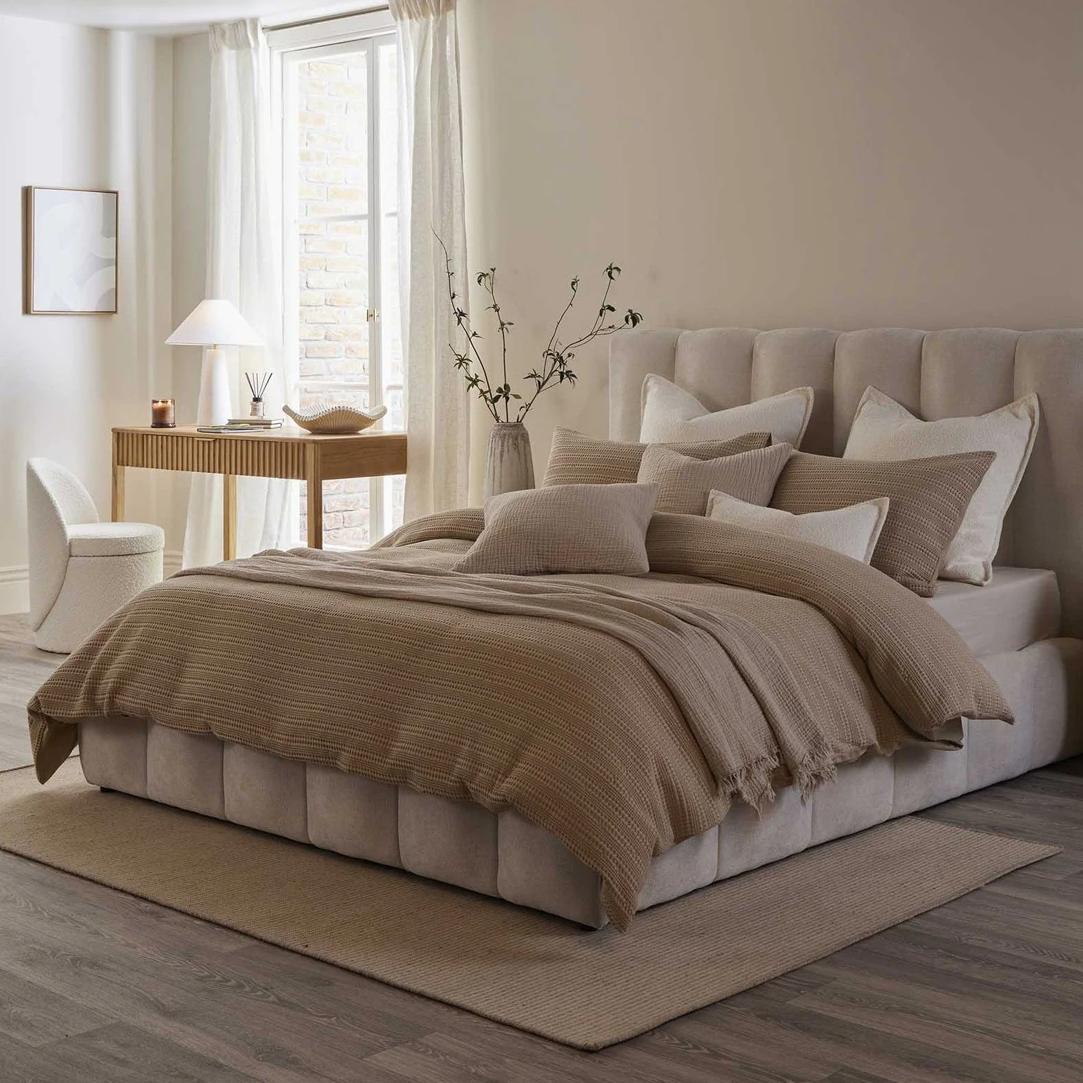 Cheshire Ottoman Storage Bed - Ivory - Image 3