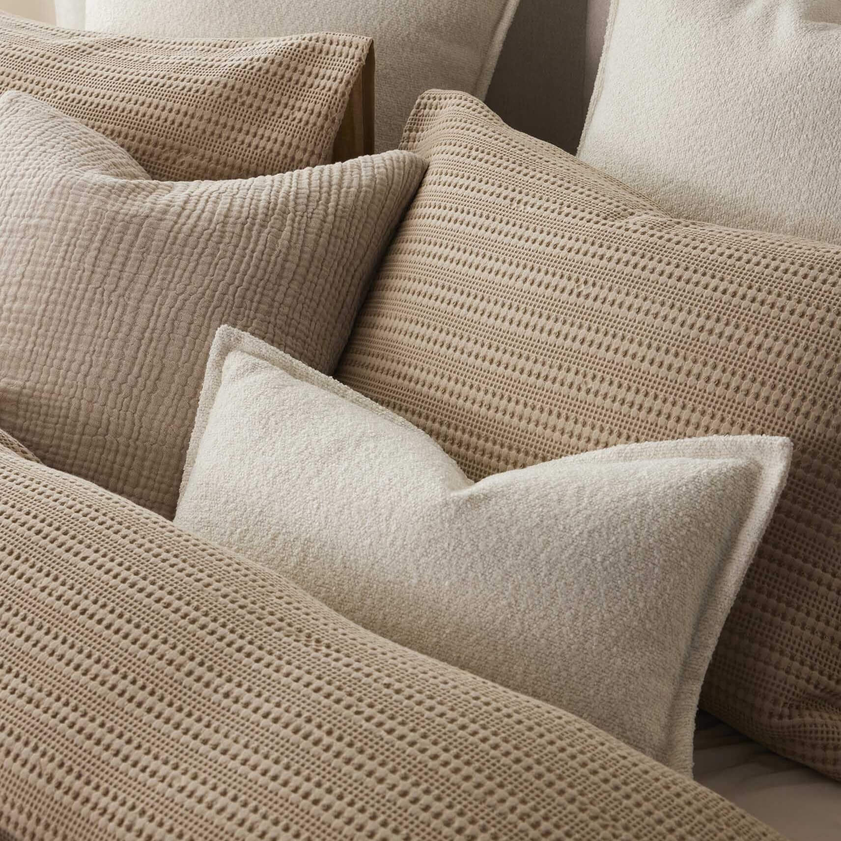 Vermont 180 Thread Count Waffle Duvet Cover & Pillowcase Set - Mocha - Image 9