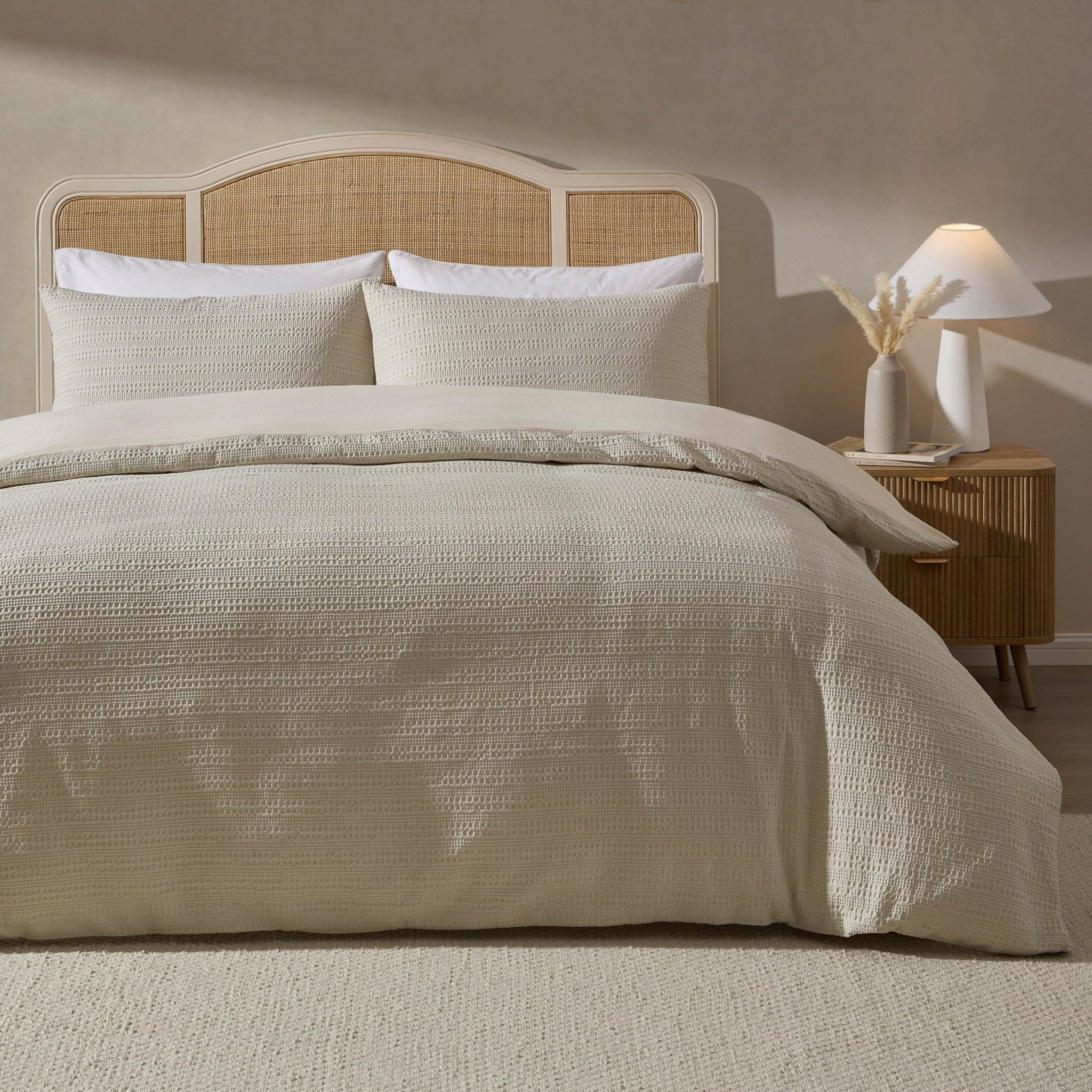 Vermont 180 Thread Count Waffle Duvet Cover & Pillowcase Set - Ecru - Image 2