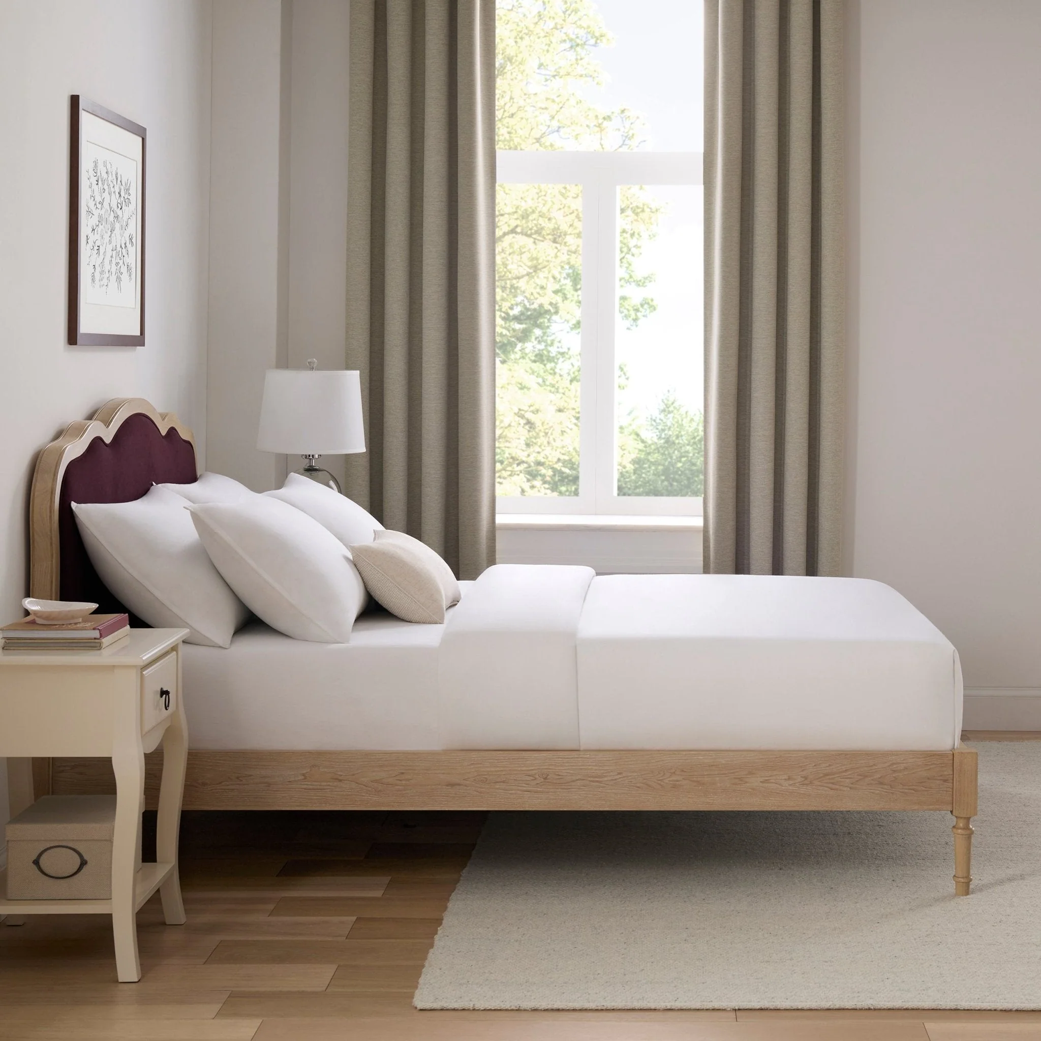 Versailles Bed Frame - Plum - Image 3