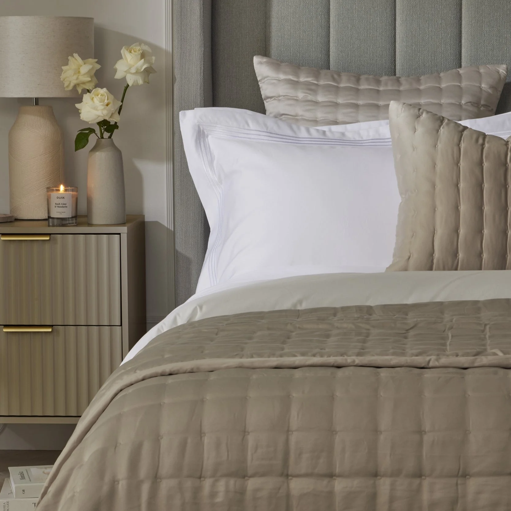 Vienna Quilted Satin Bedspread 2.5m x 2.6m - Champagne - Image 3