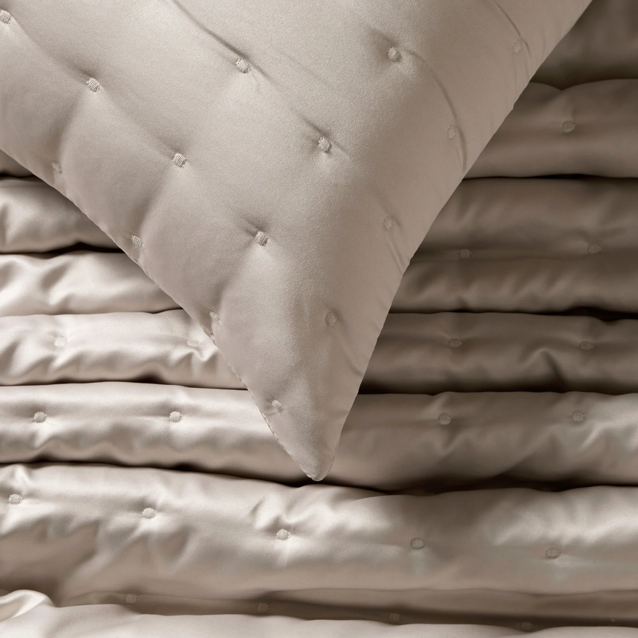 Vienna Quilted Satin Cushion Cover - Champagne - Image 2