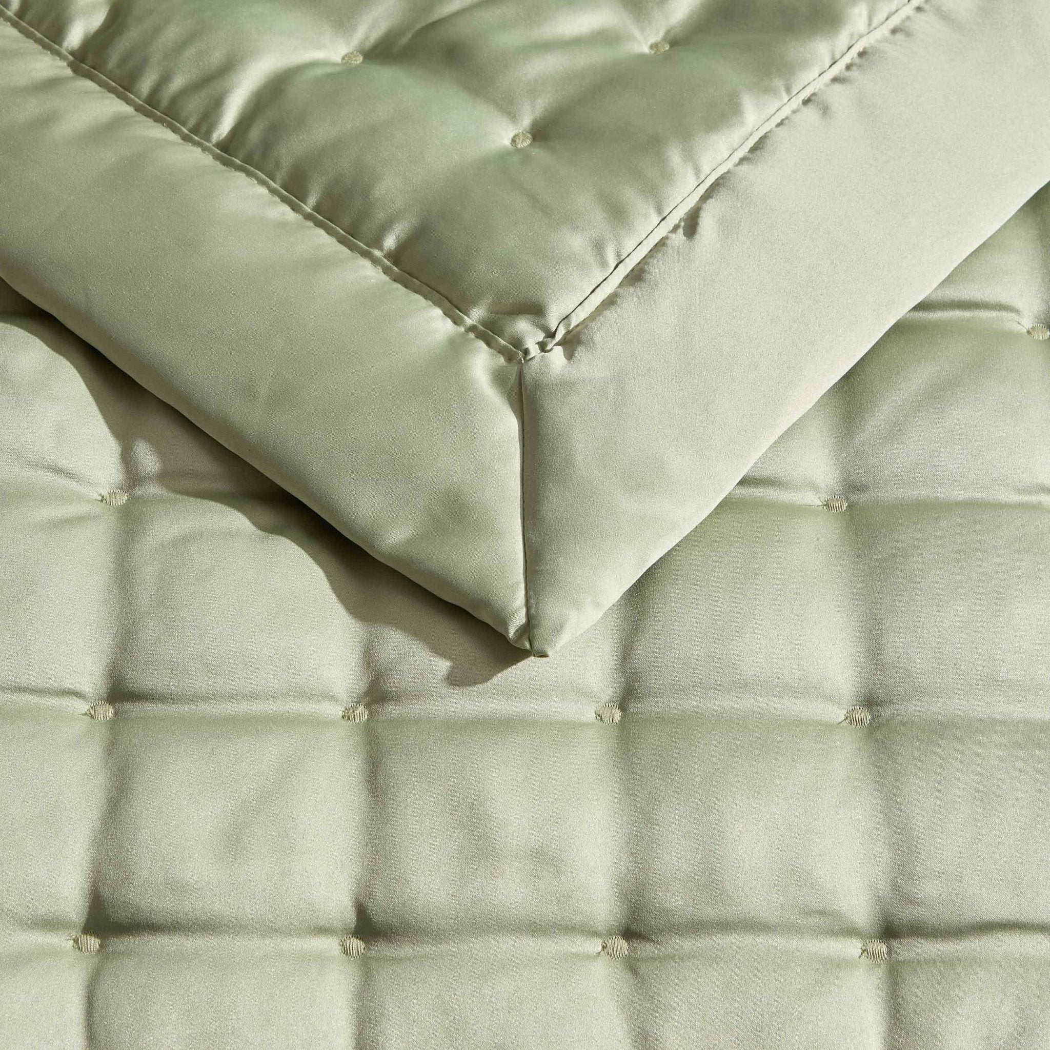 Vienna Quilted Satin Throw 1.5m x 2m - Sage - Image 2