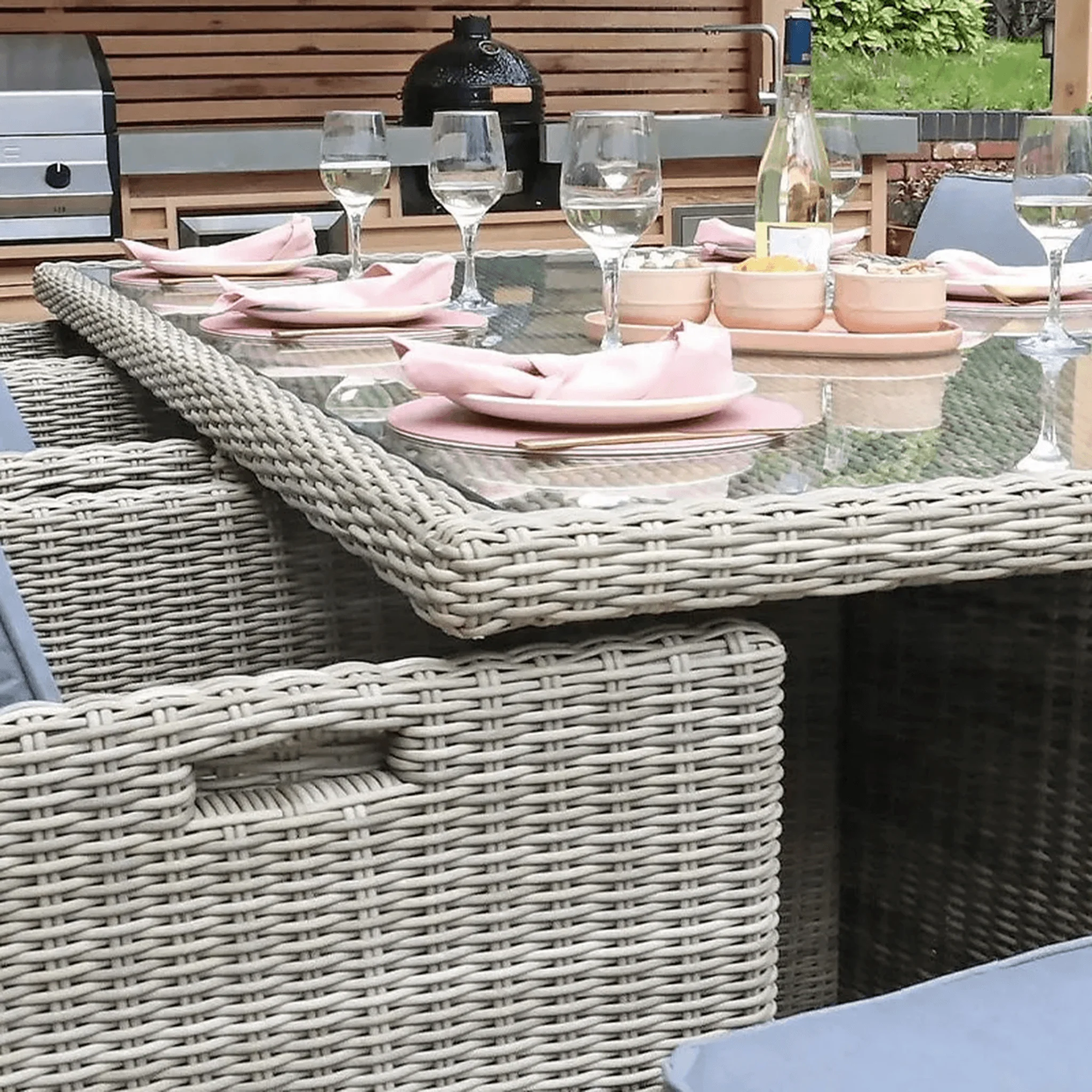 Wentworth Outdoor 10 Seater Cube Dining Set - Beige - Image 4