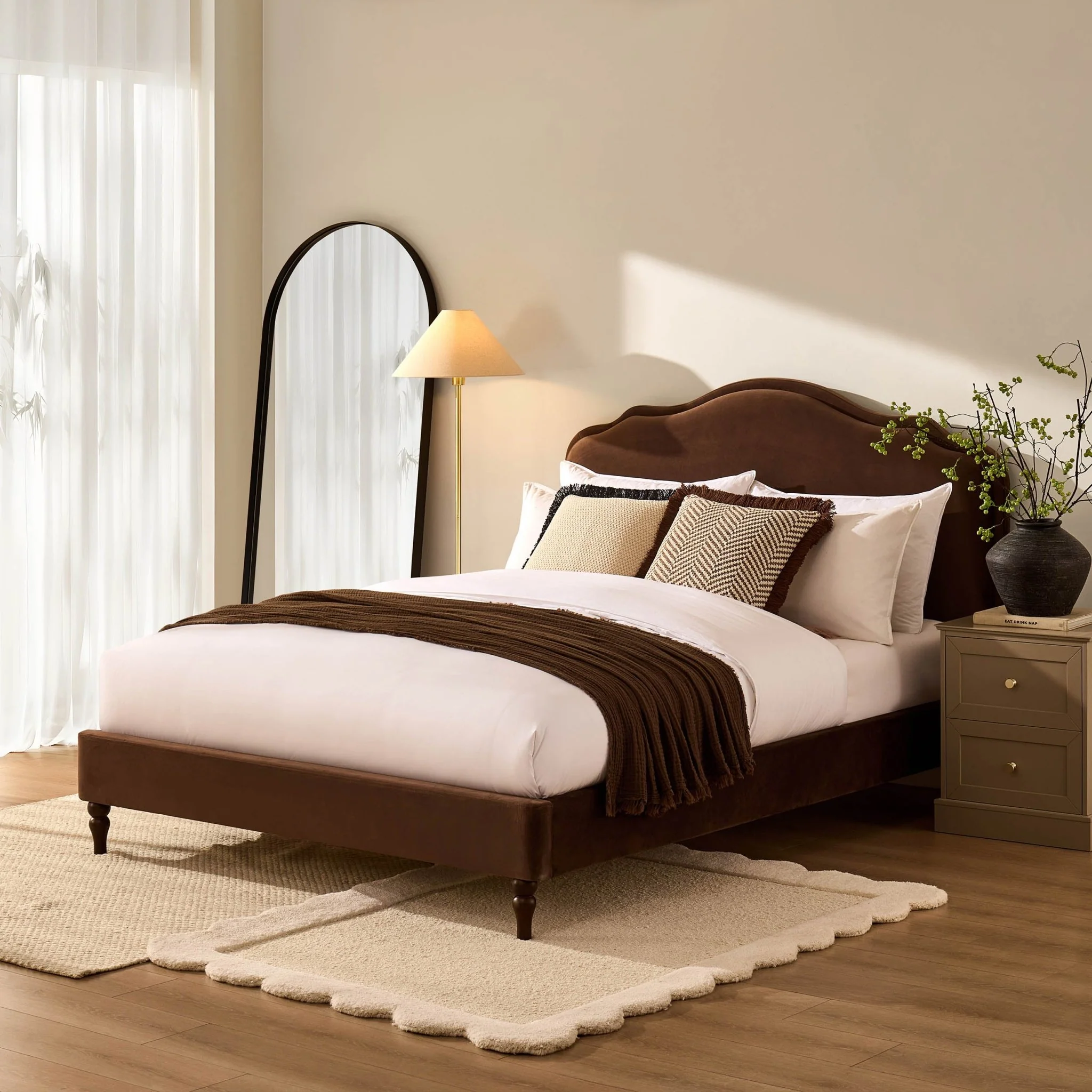 Wiltshire Bed Frame - Cappuccino - Image 2