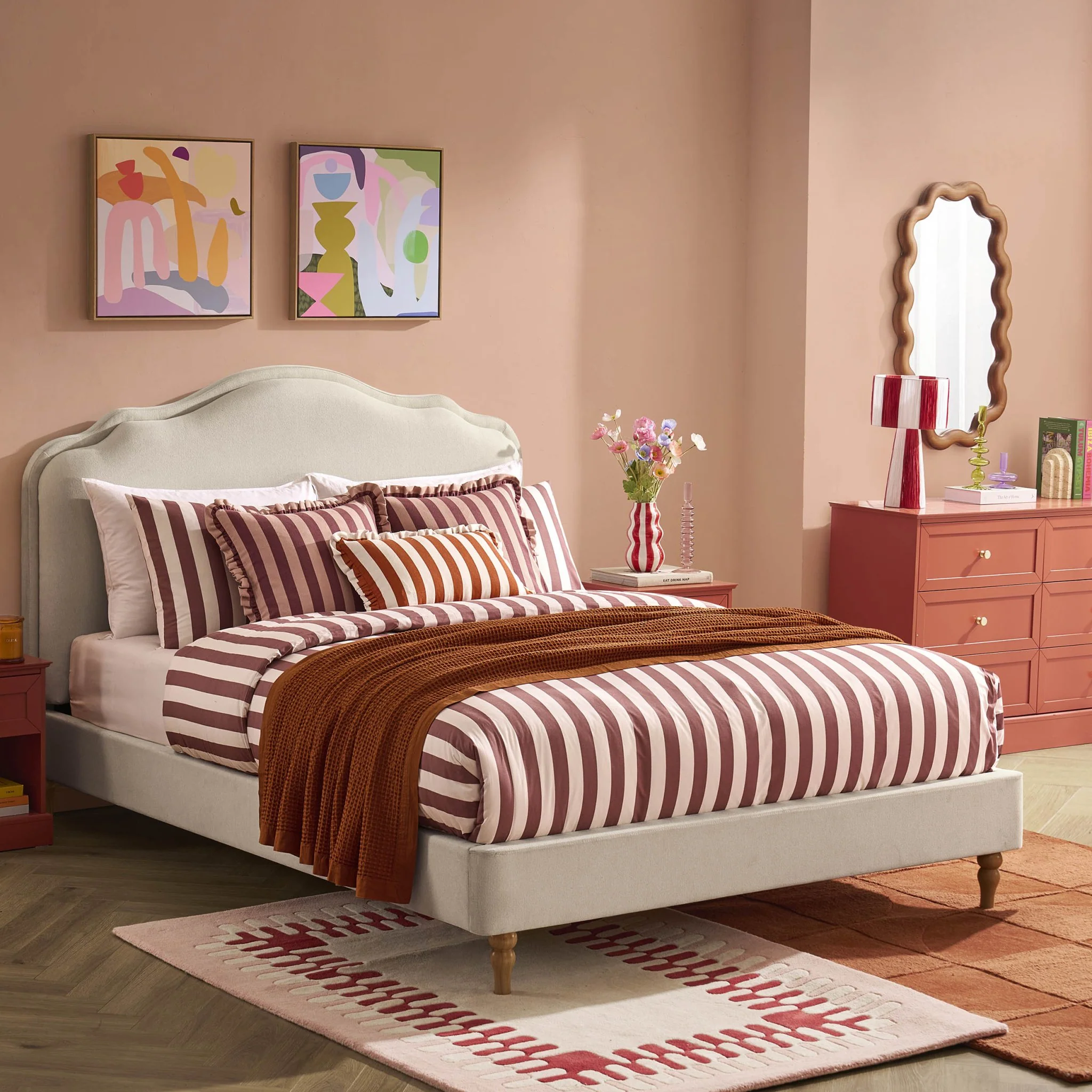 Wiltshire Bed Frame - Cream Linen - Image 3