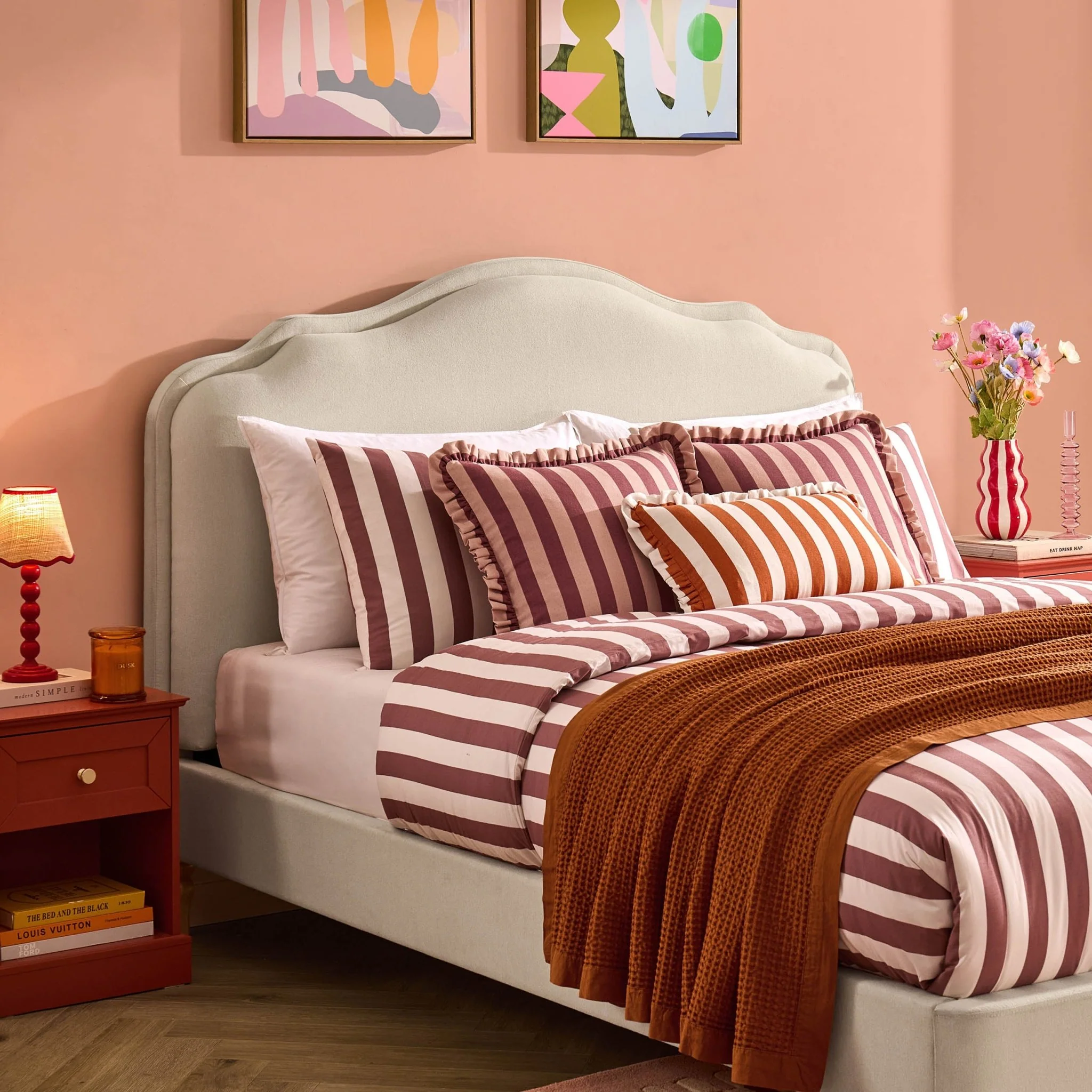 Wiltshire Bed Frame - Cream Linen - Image 5