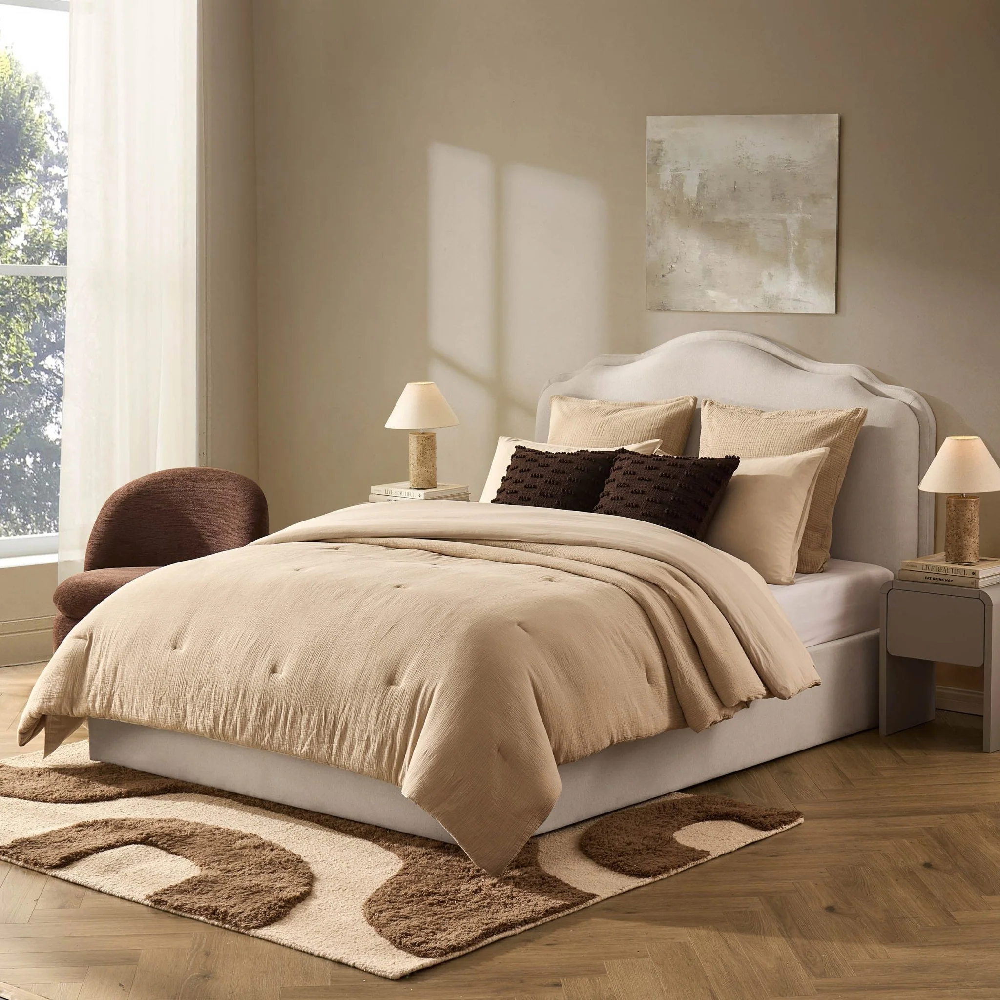 Wiltshire Ottoman Storage Bed - Cream Linen - Image 2