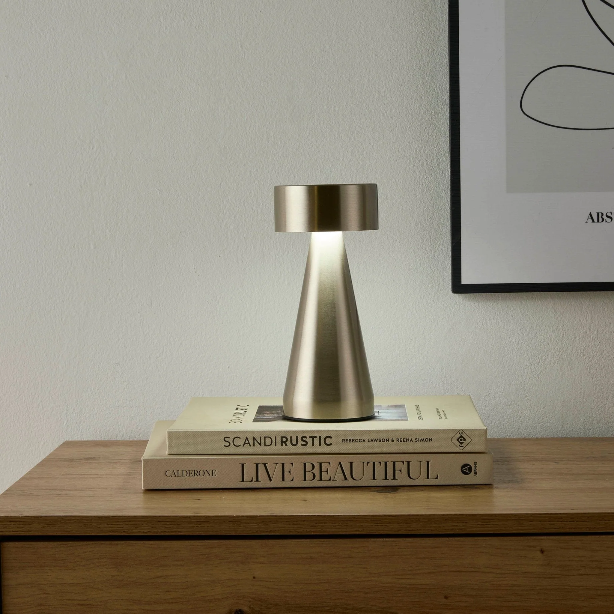 Zeta Mini LED Rechargeable Wireless Lamp - Satin Nickel - Image 4